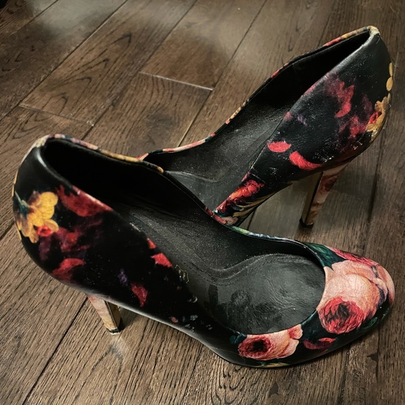 Aldo floral heels